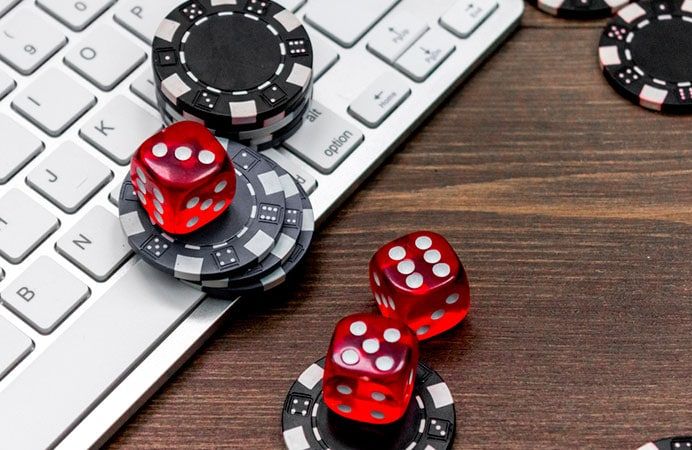 Exploring the Thrills of Online Gaming with 8mbets